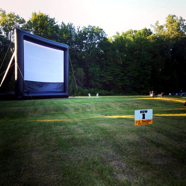 Seaway Drive-In Theatre - June 2014 Event Photo (newer photo)